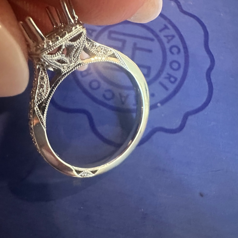 Tacori Dantela Princess Bloom Halo Engagement setting - refurbished and like new - Picture 8 of 15
